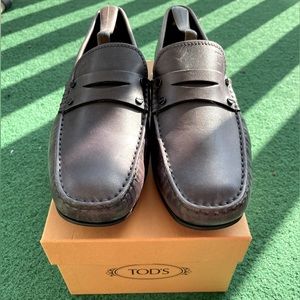 TOD’S City Men’s Gommino Driving Shoes Loafer Tod’s Size 8